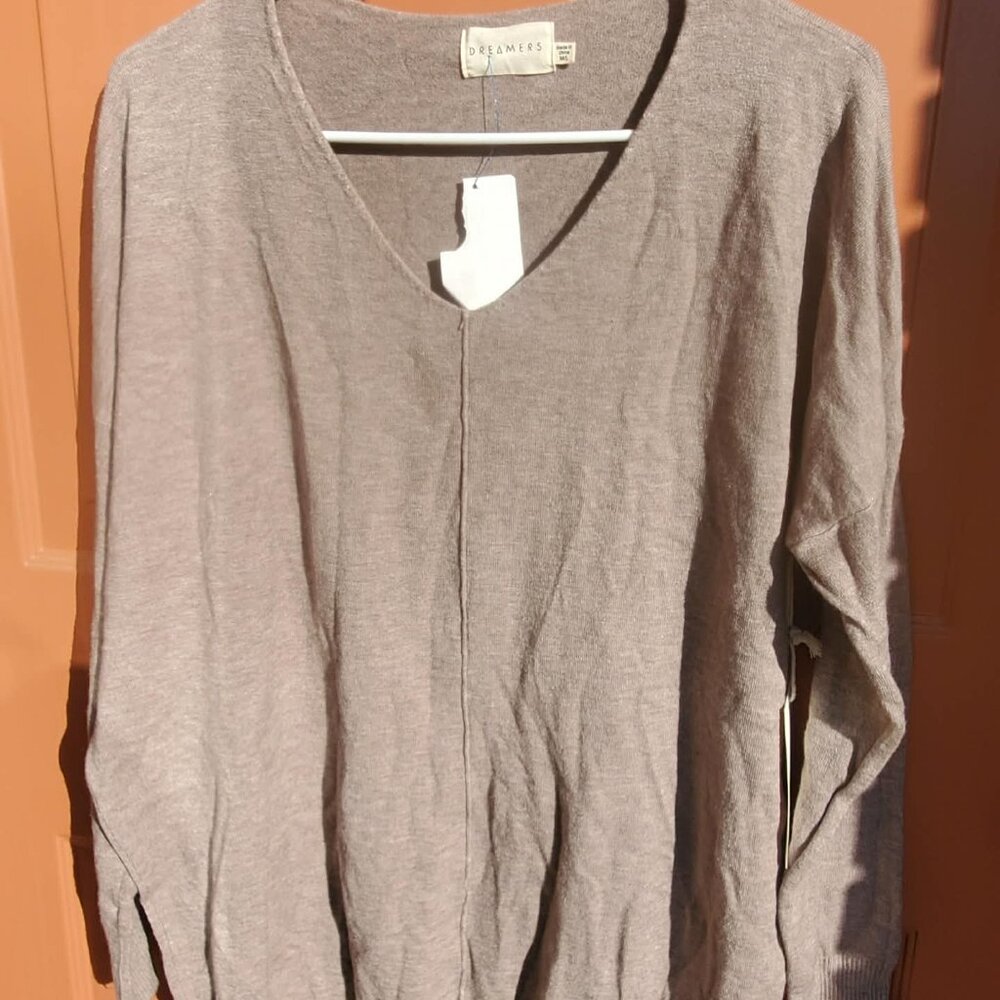 Dreamers brand v-neck taupe sweater, size M/L, new with tags - Picture 3 of 3